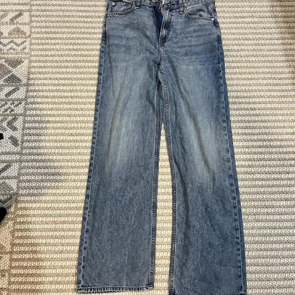 Rag & Bone Featherweight Logan Mid-Rise Wide Leg Jean in Shade Audrey - Picture 6 of 12